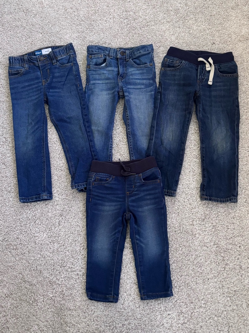 Bundle of Jeans